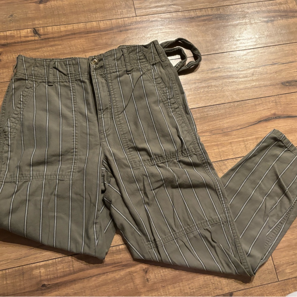 American eagle pants